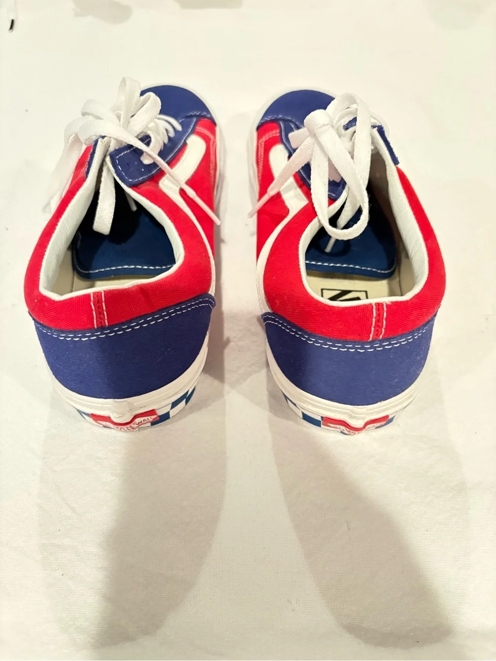 Vans men’s Low-Top Sneakers in Red, Blue & White